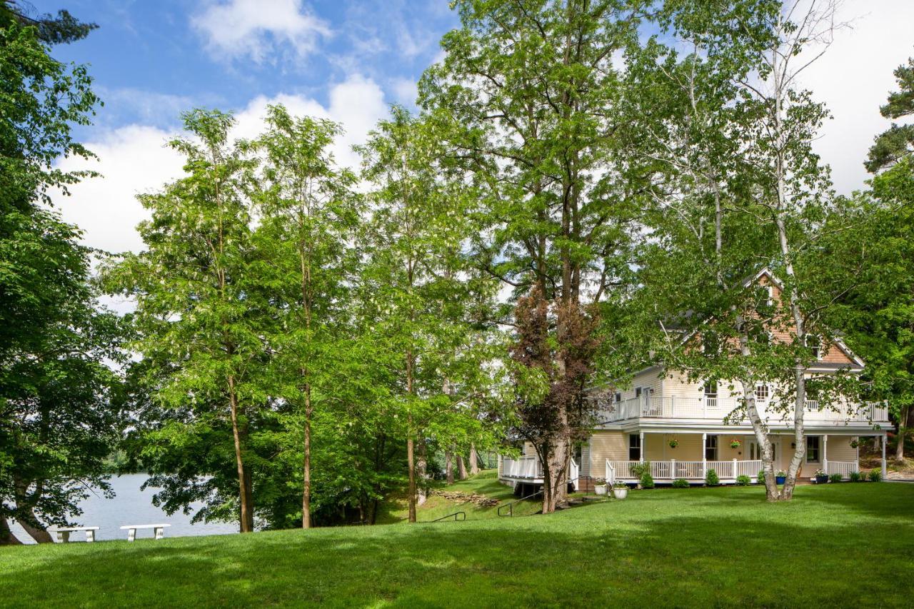 Lakehouse Inn Лі Екстер'єр фото